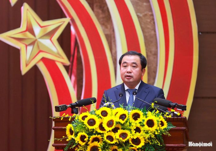 Bí thư Thành ủy Hà Nội Trần Đức Thắng phát biểu tại buổi lễ.