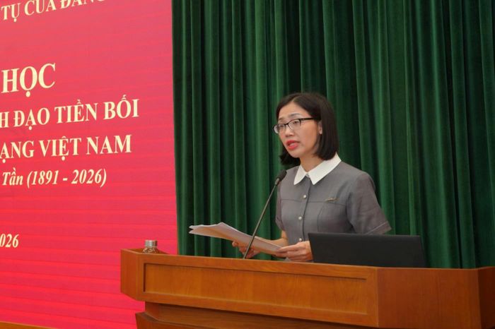 Đại biểu tham luận tại hội thảo. Ảnh: PV