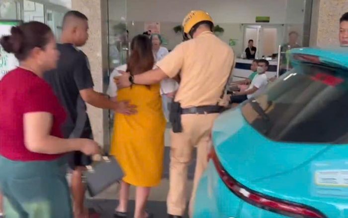 Sản phụ được đưa đến Bệnh viện Phụ sản Hà Nội kịp thời. Ảnh: Đức Tuấn