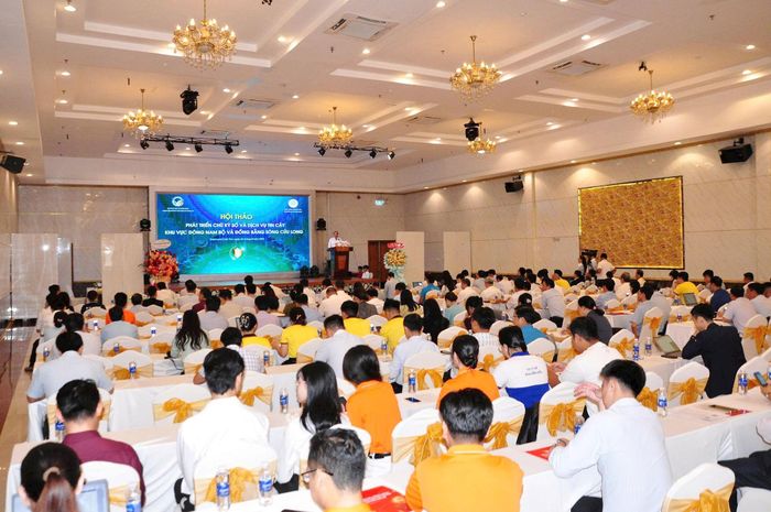 Quang cảnh hội thảo "Phát triển chữ ký số và dịch vụ tin cậy khu vực Đông Nam Bộ và Đồng bằng sông Cửu Long". Ảnh: Thảo Anh