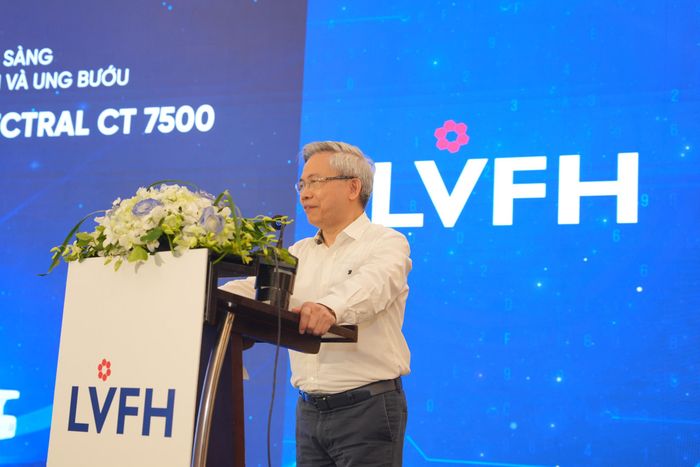 GS.TS.BS Phạm Minh Thông - Chủ tịch Hội Điện quang và Y học hạt nhân Việt Nam phát biểu.