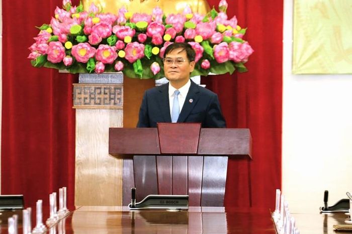 Chủ tịch UBND tỉnh Quảng Ninh Bùi Văn Khắng phát biểu tại buổi lễ. Ảnh: Tiến Sinh.