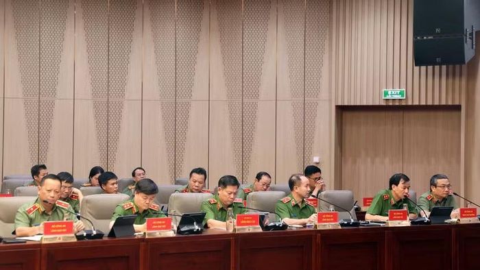 Các đại biểu dự hội nghị tại điểm cầu Bộ Công an