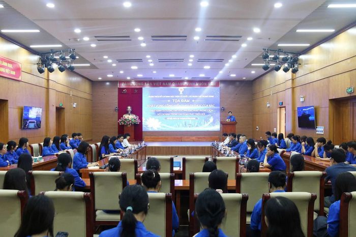Quang cảnh Tọa đàm.