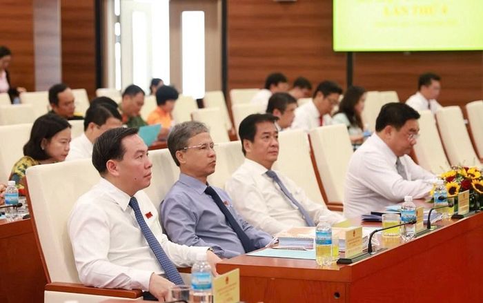 HĐND tỉnh đã thông qua Nghị quyết quy định chính sách thu hút, phát triển nhân lực chất lượng cao trong lĩnh vực khoa học, công nghệ, đổi mới sáng tạo và chuyển đổi số