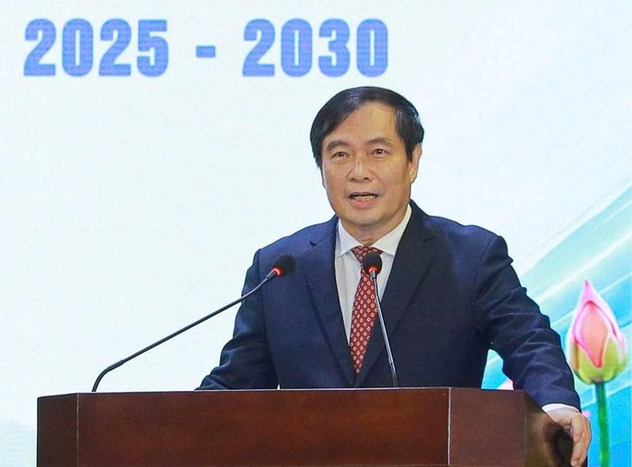 Phó Trưởng Ban Tuyên giáo Trung ương Phan Xuân Thủy, Trưởng Ban Tổ chức Hội thi, phát biểu bế mạc
