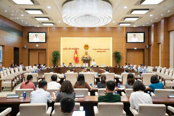 Quang cảnh phiên thảo luận