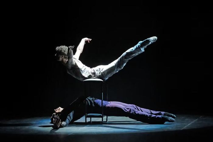 Ballet của Eifman sử dụng hình thể để dựng nên những xung đột nội tâm thay vì chỉ tập trung vào kỹ thuật hàn lâm. (Ảnh: Ban tổ chức)