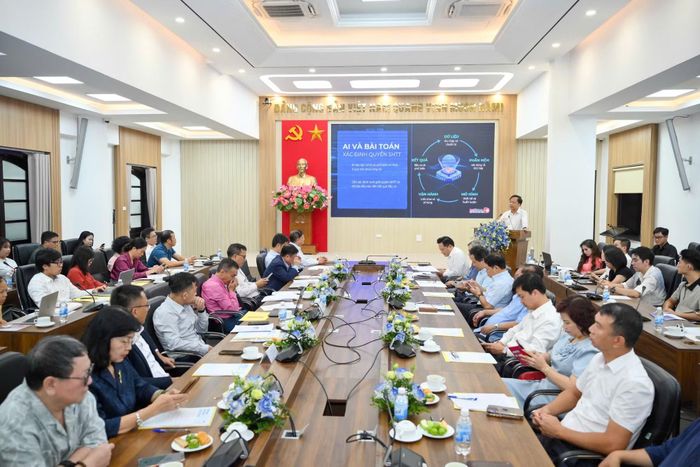 Toàn cảnh hội nghị.