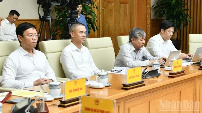  Lãnh đạo các bộ, ngành, cơ quan tham dự hội nghị. (Ảnh: THANH GIANG) 
