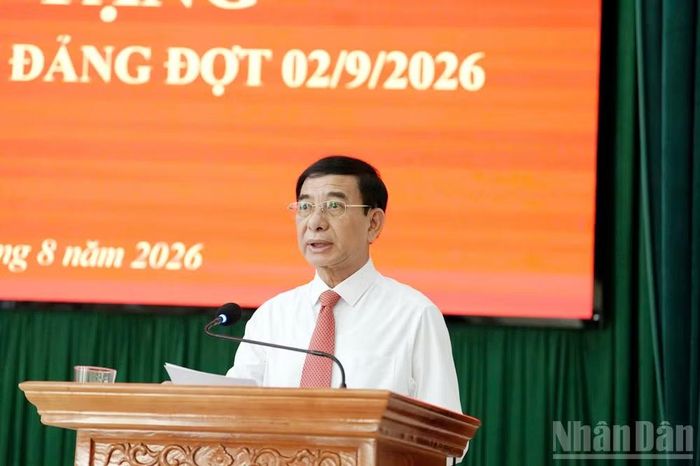 Đại tướng Phan Văn Giang, Ủy viên Bộ Chính trị, Phó Thủ tướng Chính phủ, Bộ trưởng Quốc phòng phát biểu ghi nhận công lao của các đồng chí Đảng viên lão thành. (Ảnh: TRÍ DŨNG)
