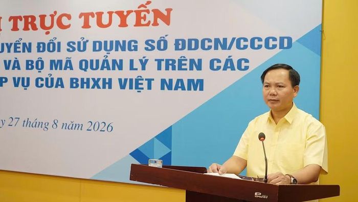Phó Giám đốc Bảo hiểm xã hội Việt Nam Chu Mạnh Sinh phát biểu tại hội nghị. (Ảnh:nhandan.vn)