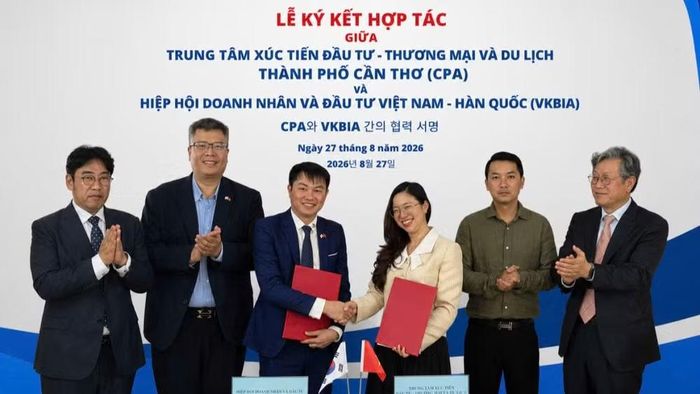 Trung tâm Xúc tiến Đầu tư-Thương mại và Du lịch thành phố Cần Thơ (CPA) và Hiệp hội Doanh nhân và Đầu tư Việt Nam-Hàn Quốc (VKBIA) ký kết Bản Ghi nhớ hợp tác. (Ảnh: Hiệp hội Doanh nhân và Đầu tư Việt Nam-Hàn Quốc cung cấp)