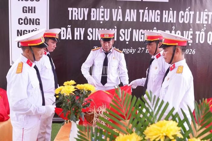 Tổ chức truy điệu bốn hài cốt liệt sĩ chưa xác định danh tính.
