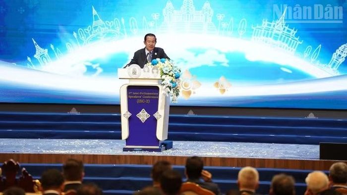 Chủ tịch Thượng viện Campuchia Hun Sen tại lễ khai mạc ISC-2. (Ảnh: ĐINH TRƯỜNG)