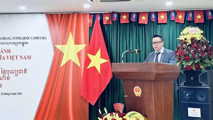 Tổng Lãnh sự Việt Nam tại Battambang Trần Tuấn Anh. (Ảnh: Tổng Lãnh sự quán Việt Nam tại Battambang cung cấp)