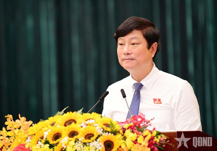 Chủ tịch HĐND TP Hồ Chí Minh Võ Văn Minh phát biểu khai mạc kỳ họp.
