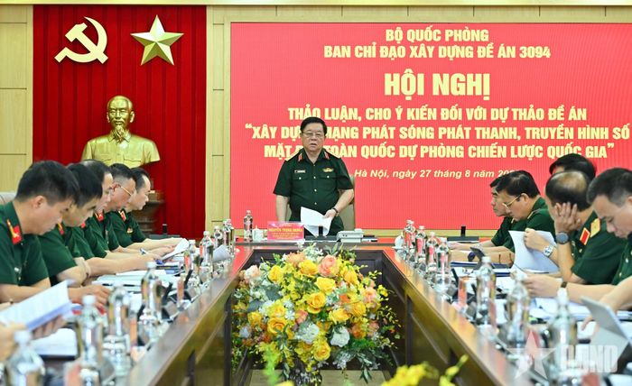  Đại tướng Nguyễn Trọng Nghĩa chủ trì hội nghị.  