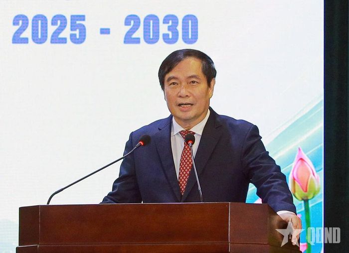 Đồng chí Phan Xuân Thủy, Phó trưởng ban Tuyên giáo Trung ương, Trưởng ban Tổ chức hội thi phát biểu bế mạc.