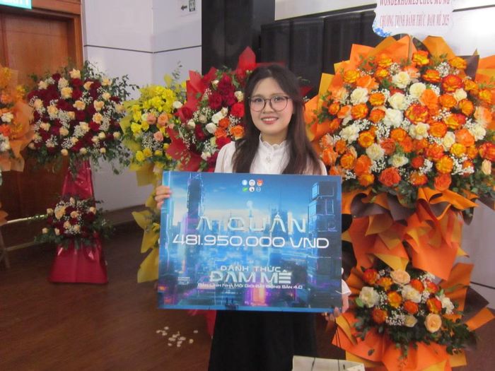 Thúy Quỳnh giành ngôi Á quân cuộc thi “Đánh thức đam mê – Bản lĩnh nhà môi giới BĐS 4.0”.