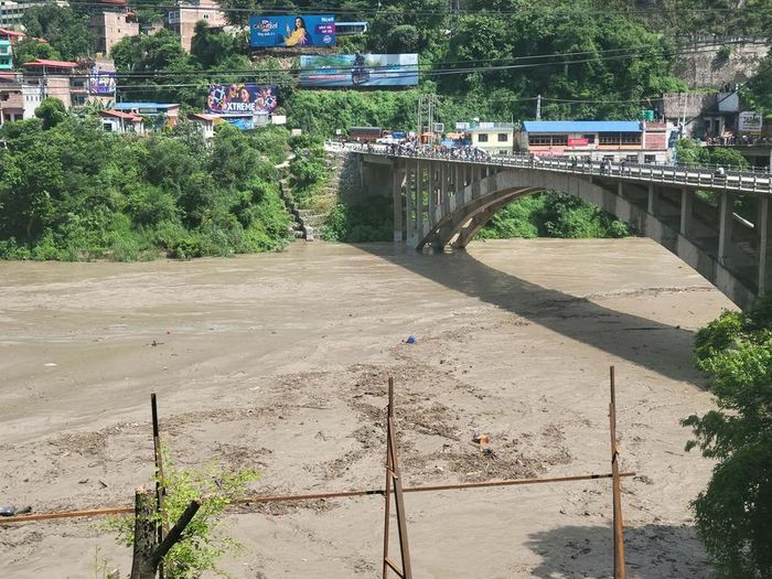  Nước lũ dâng tại sông Trishuli, Nepal. Ảnh: XINHUA 