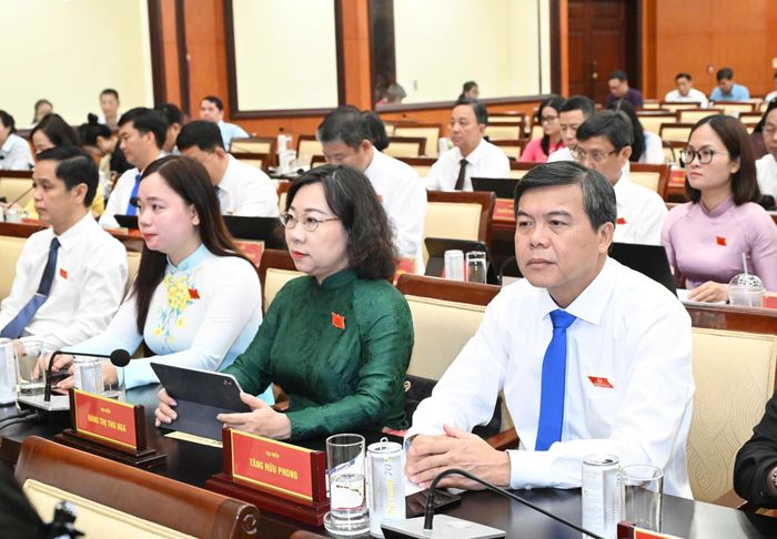  Các đại biểu dự kỳ họp. Ảnh: VIỆT DŨNG 