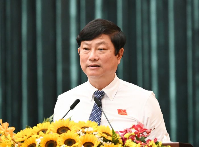  Chủ tịch HĐND TPHCM Võ Văn Minh phát biểu khai mạc kỳ họp. Ảnh: VIỆT DŨNG 