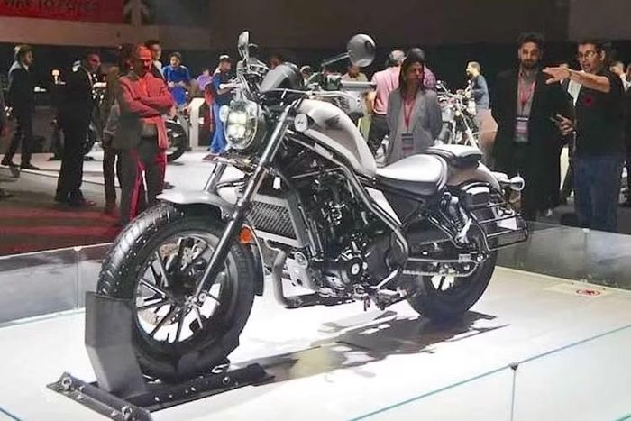 Tại thị trường Việt Nam, Honda hiện đang phân phối mẫu mẫu xe môtô Rebel với 2 phiên bản 500 và 1100 với giá bán lẻ đề xuất chính hãng lần lượt 181 và 400 triệu đồng. Phiên bản Honda Rebel 300 hiện đã dừng bán.
