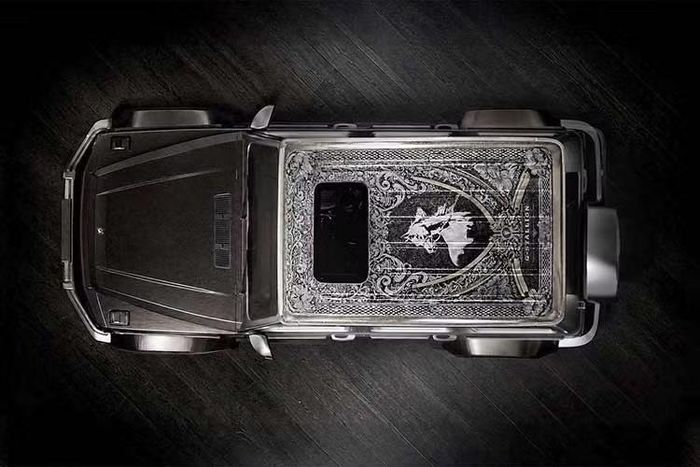 Với giá chào bán 3 triệu euro, G-Stallion thuộc nhóm những chiếc Mercedes-Benz G-Class tùy biến đắt đỏ nhất. Việc Carlex lựa chọn Abu Dhabi làm nơi giới thiệu G-Stallion được xem là khá hợp lý, bởi đây là thị trường quen thuộc với những mẫu xe siêu sang và các sản phẩm cá nhân hóa có giá trị rất cao.