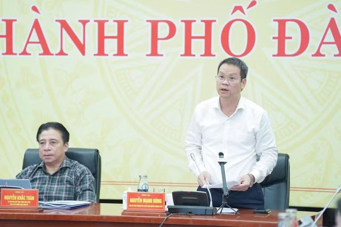 Ông Nguyễn Mạnh Hùng, Chủ tịch UBND TP Đà Nẵng phát biểu tại Hội nghị.