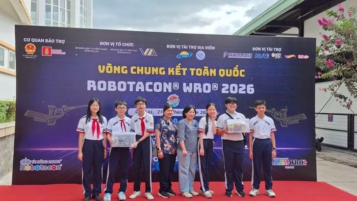 Học sinh THCS Hồng Bàng giành giải vô địch đại diện Việt Nam tham dự đấu trường quốc tế.