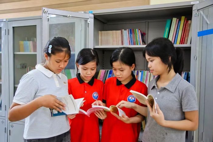 Những thay đổi trong cơ cấu quản lý không gây xáo trộn việc học của học sinh.