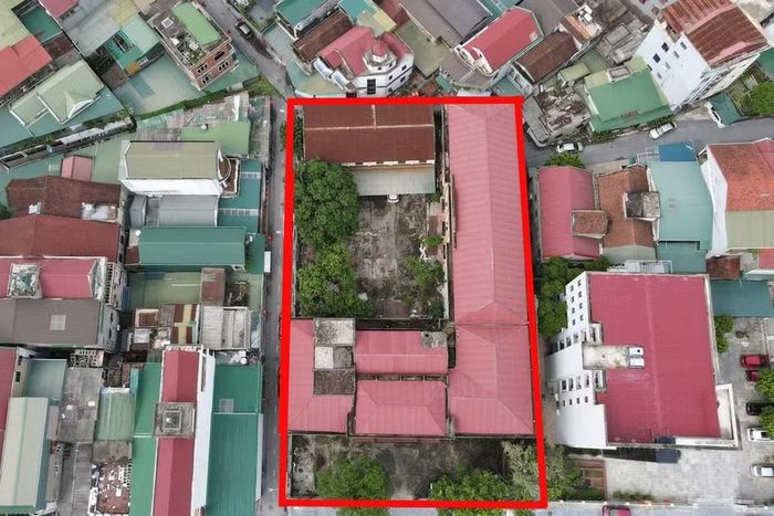 Khuôn viên trụ sở cũ được tỉnh Nghệ An cho thuê hơn 528 triệu đồng/năm.