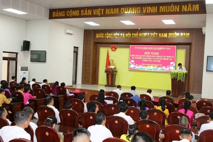 Toàn cảnh hội nghị.