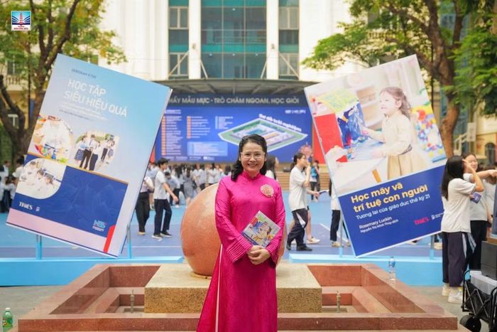 Nhà giáo Nguyễn Thị Minh Thúy, Hiệu trưởng Trường THCS - THPT Nguyễn Siêu. Ảnh: NSS