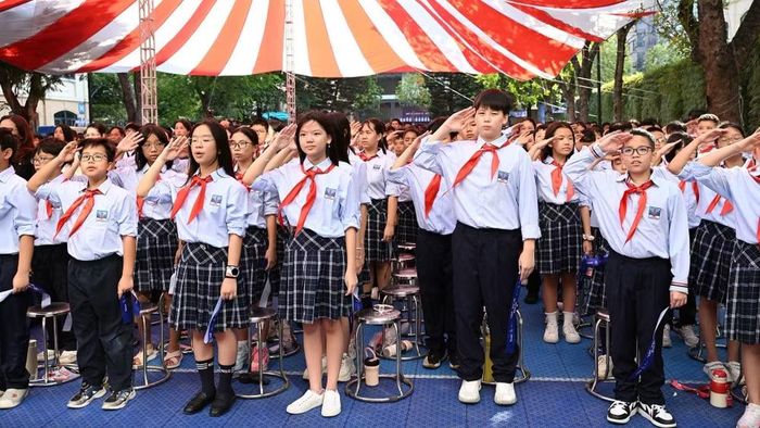 Học sinh Trường THCS - THPT Nguyễn Siêu. Ảnh: NSS
