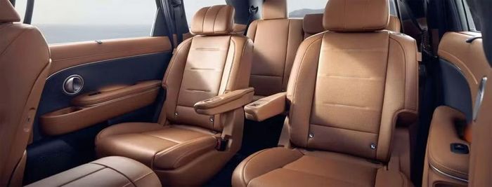 Hàng ghế thứ hai VIP - Ảnh: Hyundai