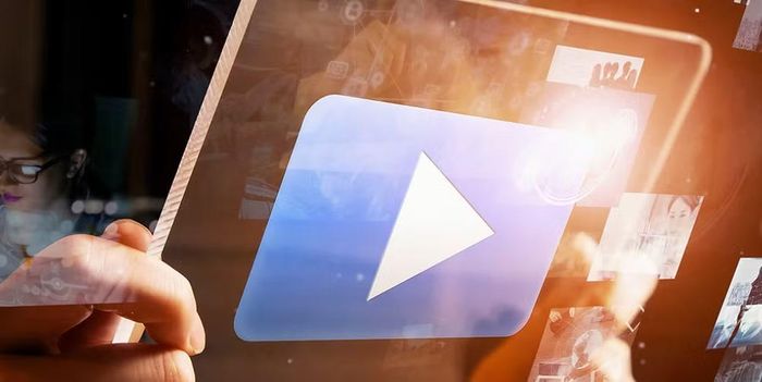 The Guardian thay đổi cách làm báo, đẩy mạnh video để giành lại độc giả trẻ từ TikTok. Ảnh: INMA