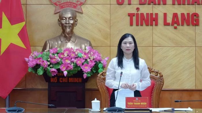 Phó Chủ tịch UBND tỉnh Lạng Sơn Trần Thanh Nhàn phát biểu kết luận tại cuộc họp - Ảnh: Khánh Chi.