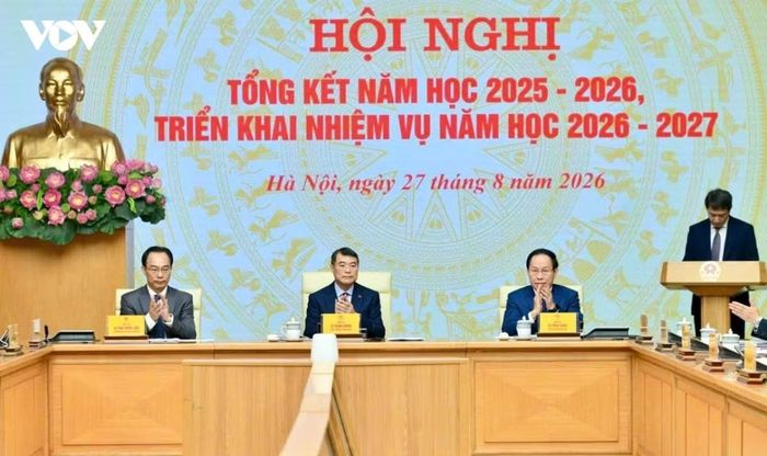 Toàn cảnh Hội nghị Tổng kết năm học 2025 - 2026; Triển khai nhiệm vụ năm học 2026 - 2027.