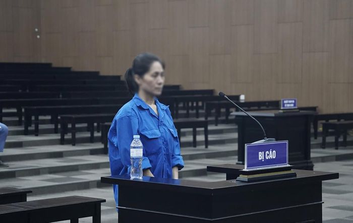 Bị cáo Nguyễn Thị Thu Hà tại phiên tòa.