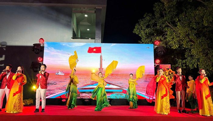 Chương trình nghệ thuật.
