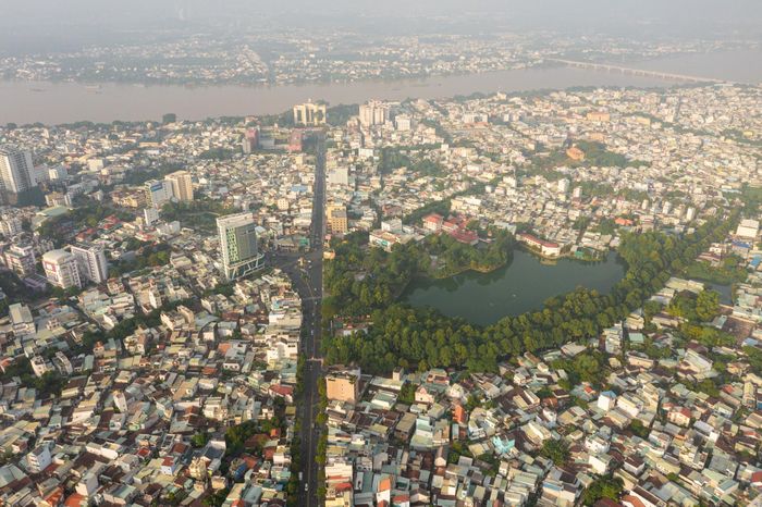 Nhiều chủ đầu tư tìm cách hỗ trợ lãi suất cho khách mua nhà. Ảnh minh họa: Nguyễn Huế