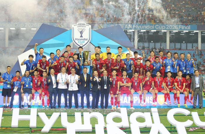 Tuyển Việt Nam vô địch ASEAN Cup 2 kỳ liên tiếp. Ảnh: S.N