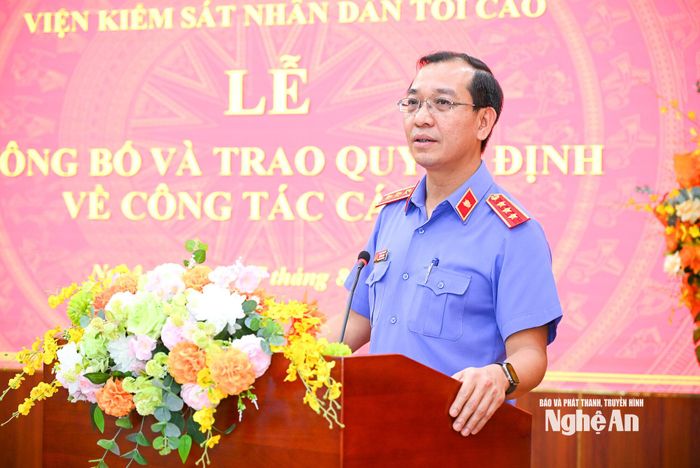 Đồng chí Hồ Đức Anh - Phó Viện trưởng Thường trực VKSND tối cao phát biểu giao nhiệm vụ. Ảnh: Thành Cường
