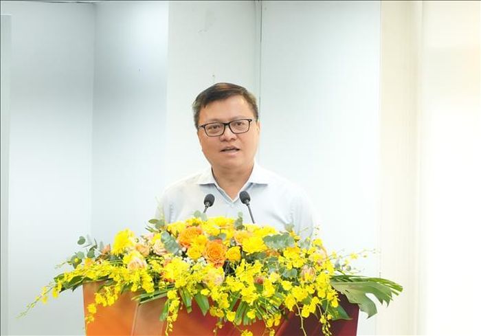 Ông Lê Quốc Minh, Ủy viên Trung ương Đảng, Phó Trưởng Ban Tuyên giáo Trung ương, Tổng Biên tập báo Nhân Dân phát biểu tại buổi Công bố chương trình nghệ thuật chính luận “Tổ quốc trong tim” tại TP. Hồ Chí Minh. Ảnh: Hữu Duyên/TTXVN