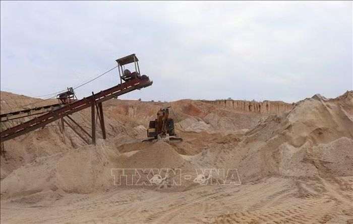 Một cơ sở sản xuất cát ở thành phố Cao Bằng, tỉnh Cao Bằng. Ảnh minh họa: Chu Hiệu/TTXVN