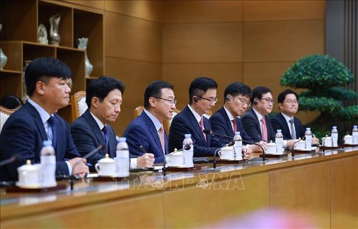 Ông Roh Tae Moon, Tổng Giám đốc điều hành Samsung điện tử phát biểu. Ảnh: Dương Giang/TTXVN