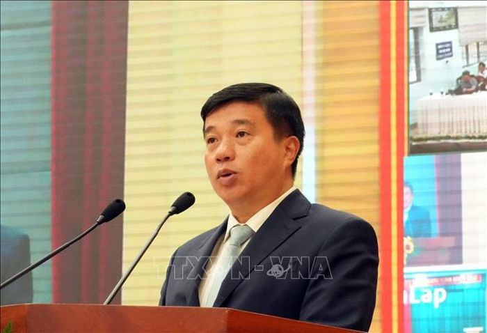 Ông Y Thanh Hà Niê Kđăm, Ủy viên Trung ương Đảng, Bí thư Tỉnh ủy, Trưởng đoàn đại biểu Quốc hội tỉnh Lâm Đồng phát biểu chỉ đạo sau Hội nghị.