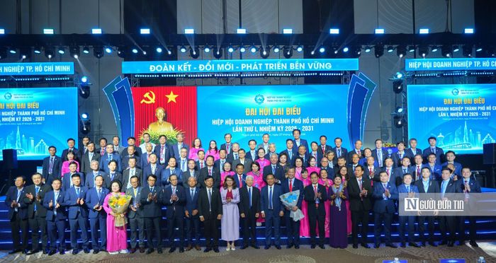 Hiệp hội Doanh nghiệp Tp.HCM chính thức đổi tên thành Liên đoàn Doanh nghiệp Tp.HCM.